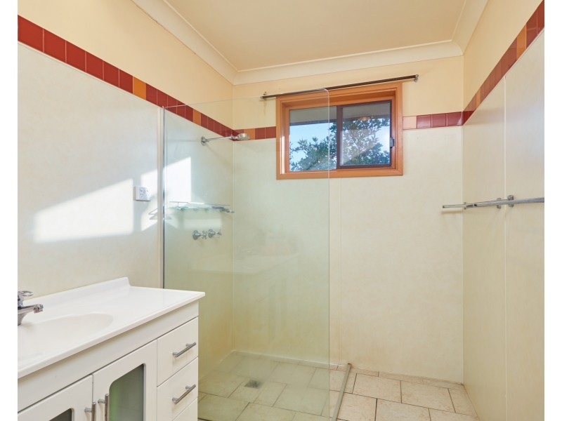 36 Alexander Street, Ashmont NSW 2650