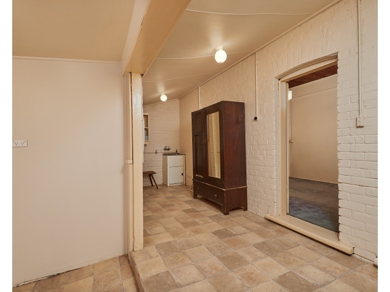 94 Trail Street, Wagga Wagga NSW 2650