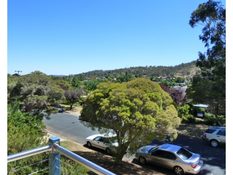 17 Malumba Crescent, Kooringal NSW 2650