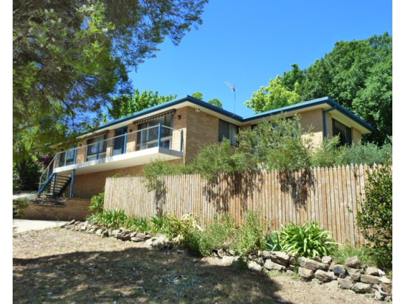 17 Malumba Crescent, Kooringal NSW 2650