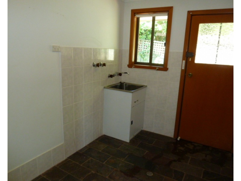 17 Malumba Crescent, Kooringal NSW 2650