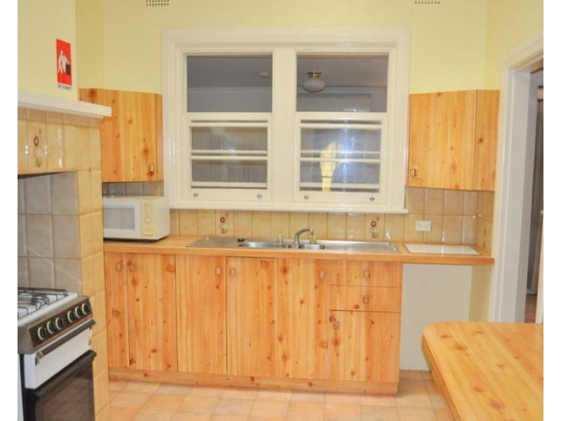 2 Murray Street, Wagga Wagga NSW 2650