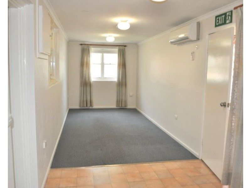 2 Murray Street, Wagga Wagga NSW 2650