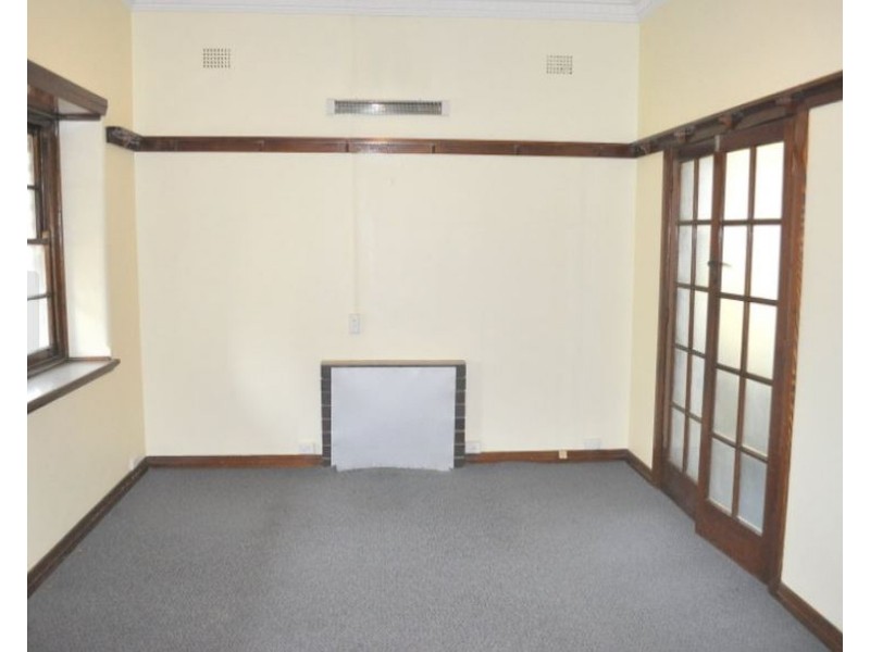 2 Murray Street, Wagga Wagga NSW 2650