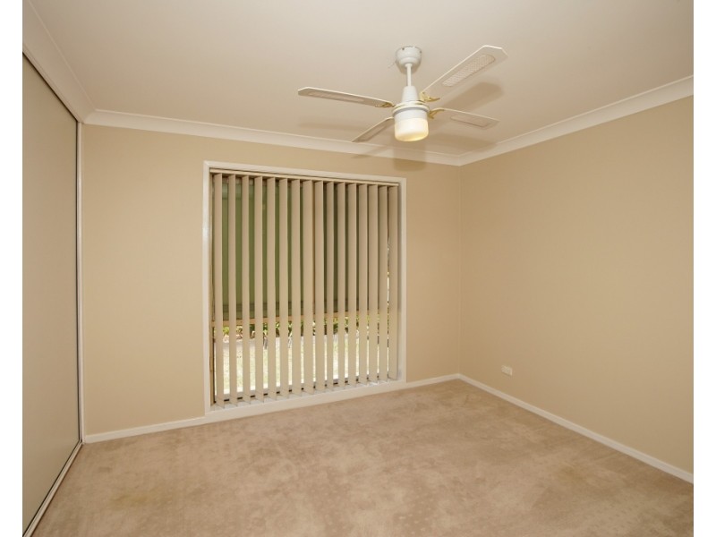 14 Lockett Place, Tolland NSW 2650