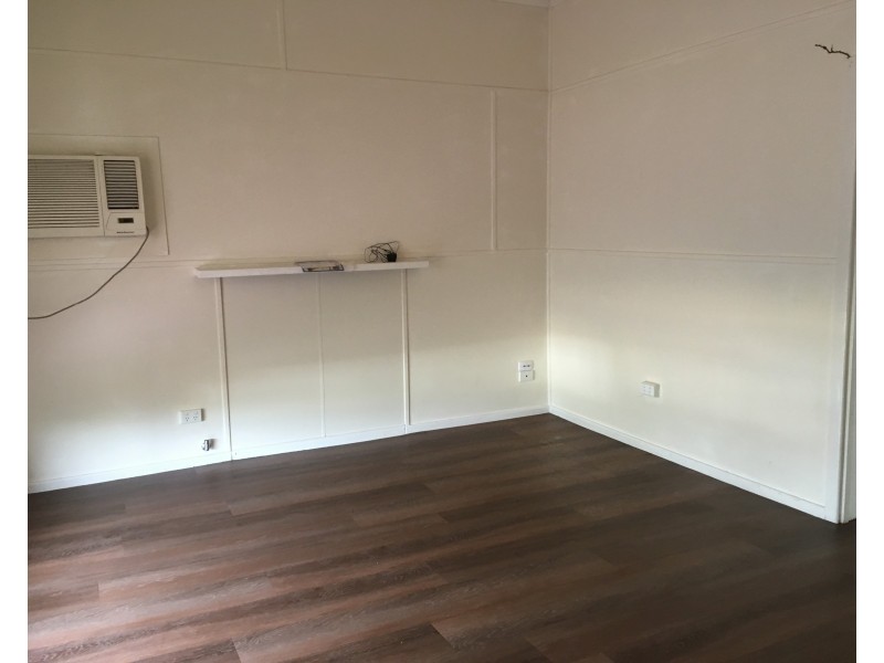 103 Mirrool Street, Coolamon NSW 2701