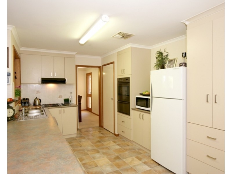 23 Stellway Close, Kooringal NSW 2650