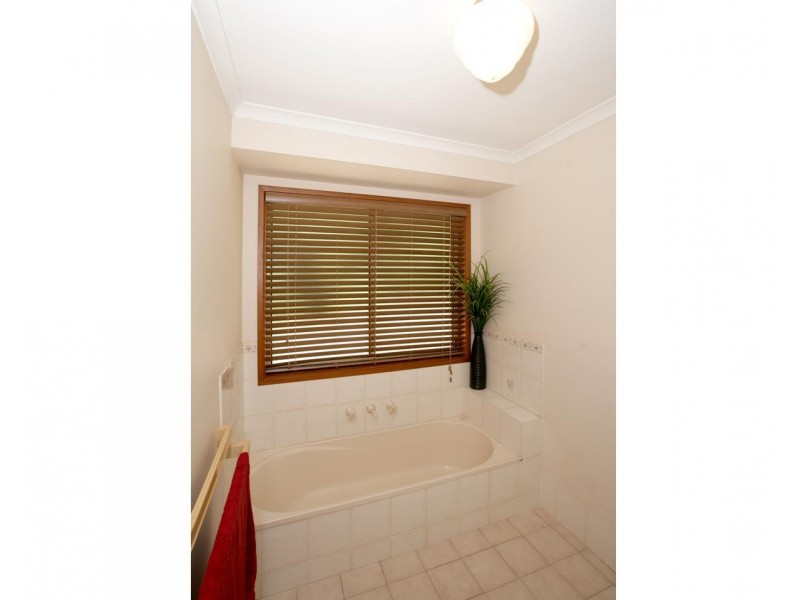 23 Stellway Close, Kooringal NSW 2650