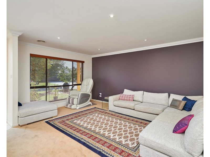 27 Galing Place, Wagga Wagga NSW 2650