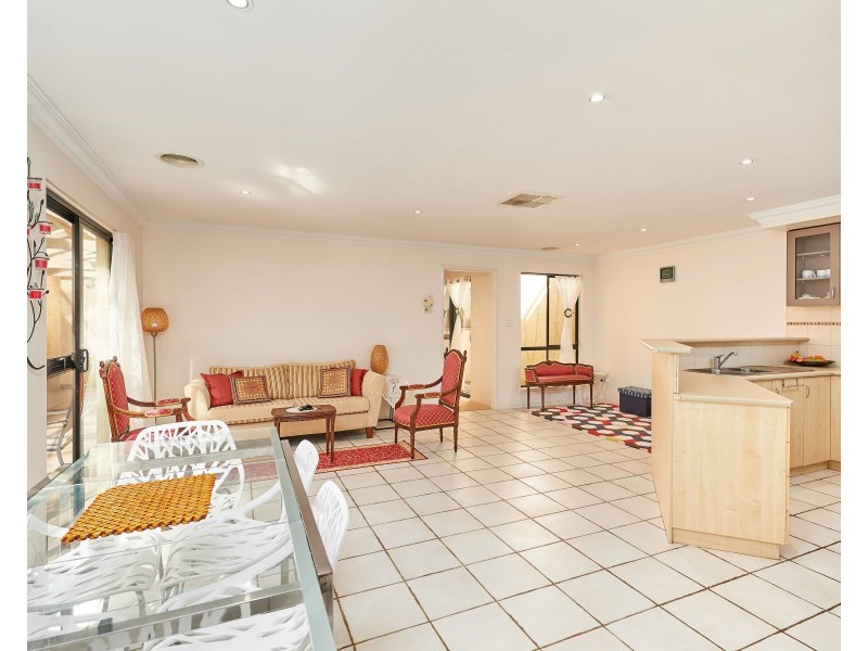 27 Galing Place, Wagga Wagga NSW 2650