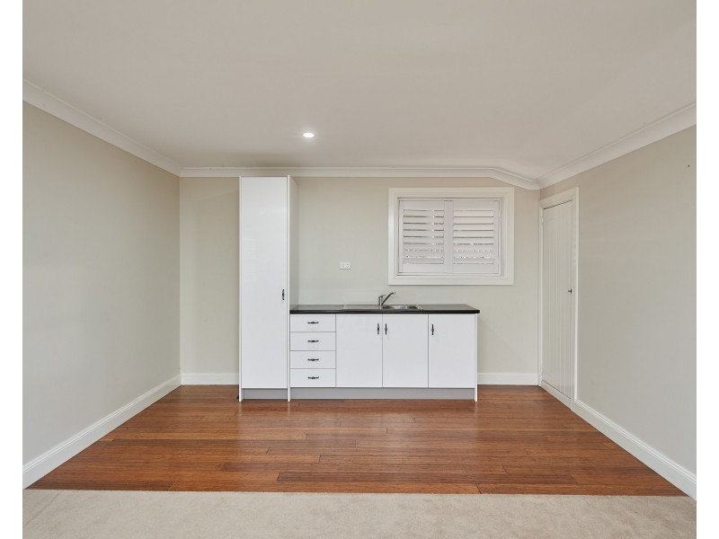 35 William Street, North Wagga Wagga NSW 2650