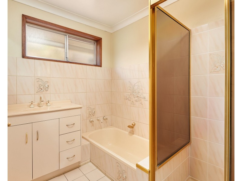 21 Crawford Street, Ashmont NSW 2650