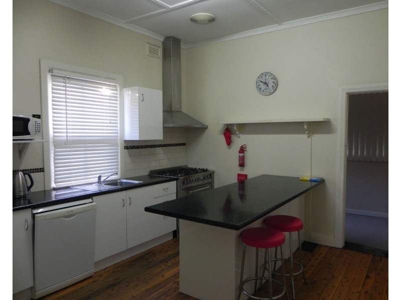 55 Brookong Avenue, Wagga Wagga NSW 2650