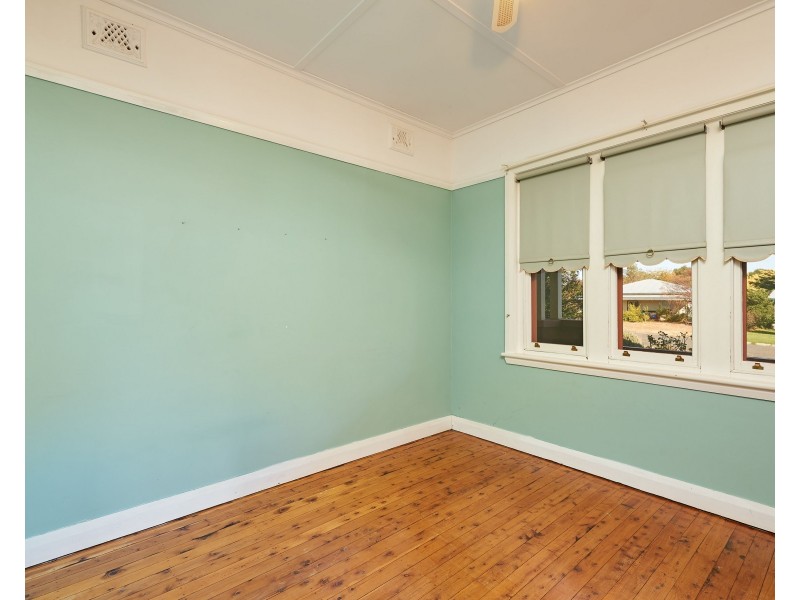 99 Mirrool Street, Coolamon NSW 2701