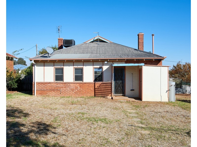 99 Mirrool Street, Coolamon NSW 2701