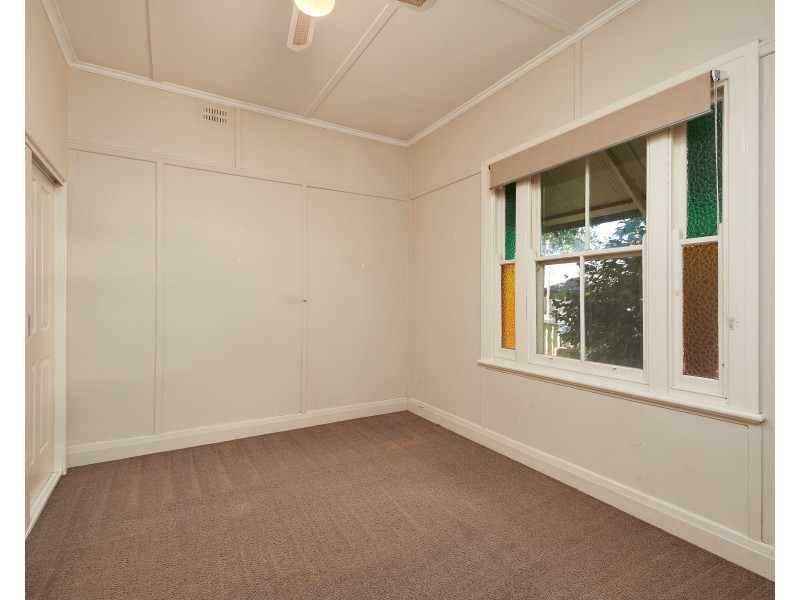 13 Gossett Street, Wagga Wagga NSW 2650