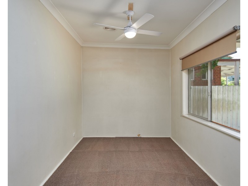 13 Gossett Street, Wagga Wagga NSW 2650