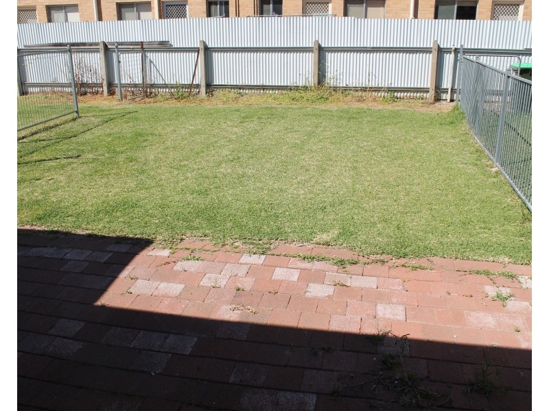 4/19 Day Street, Wagga Wagga NSW 2650