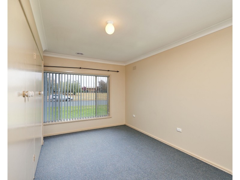 31 Bruce Street, Tolland NSW 2650