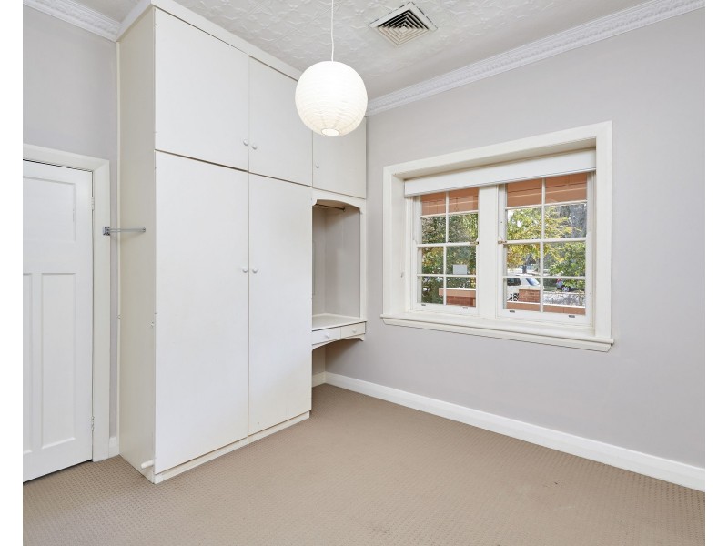 34 The Esplanade, Wagga Wagga NSW 2650