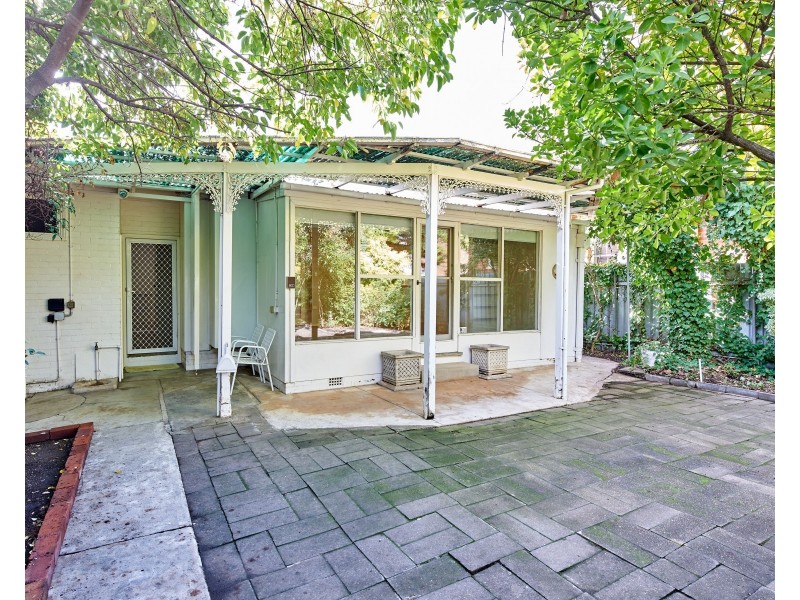 34 The Esplanade, Wagga Wagga NSW 2650