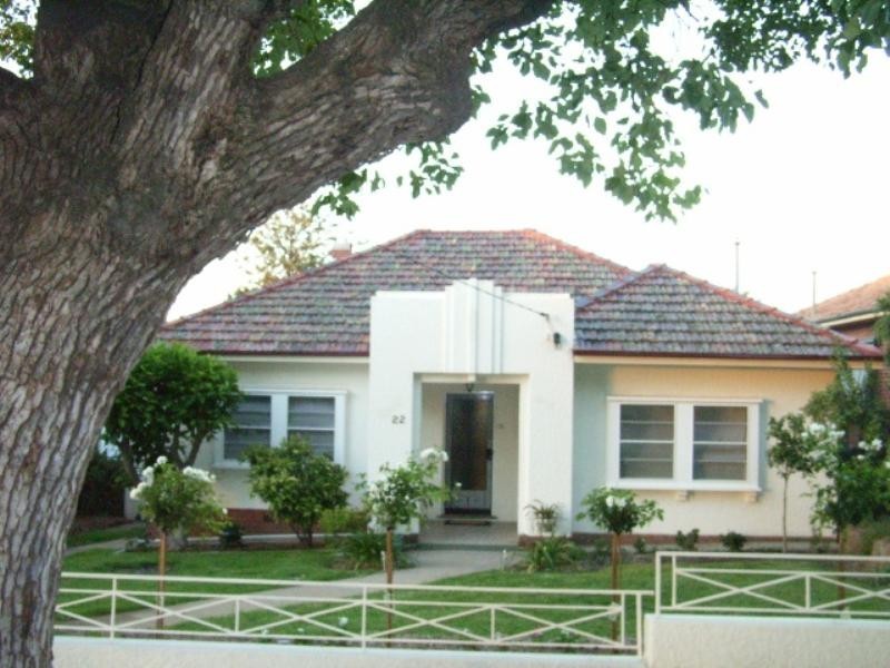 22 Grandview Avenue, Wagga Wagga NSW 2650
