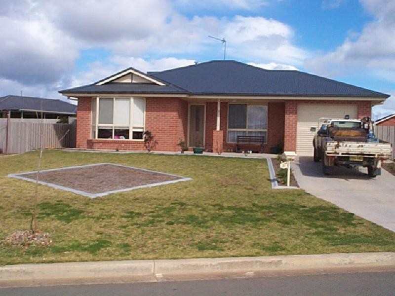 Glenfield Park NSW 2650