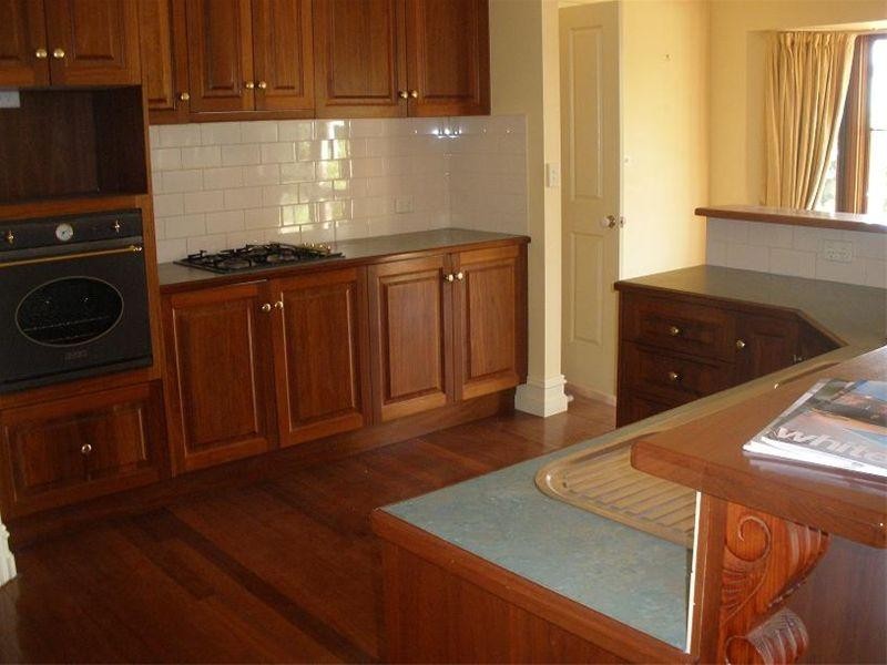 Lake Albert NSW 2650