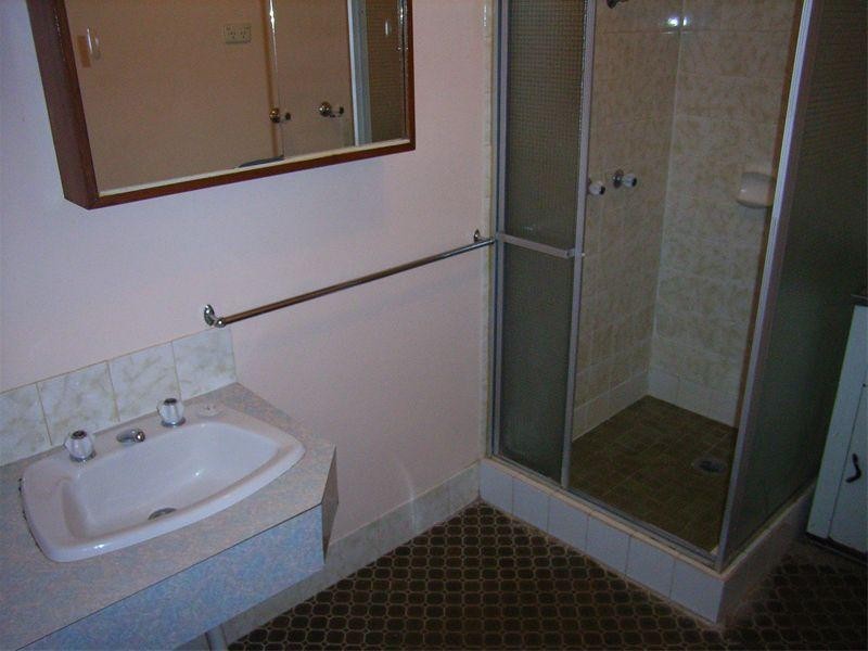 Lake Albert NSW 2650