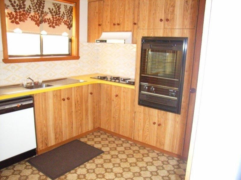 Lake Albert NSW 2650