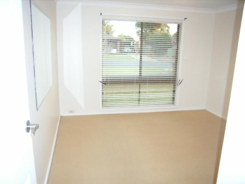 Lake Albert NSW 2650