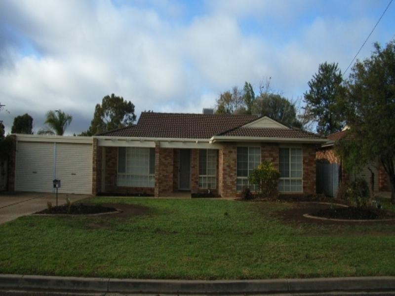 Lake Albert NSW 2650