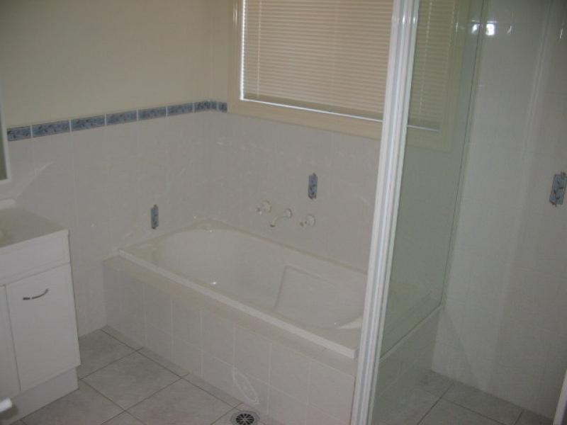 Glenfield Park NSW 2650
