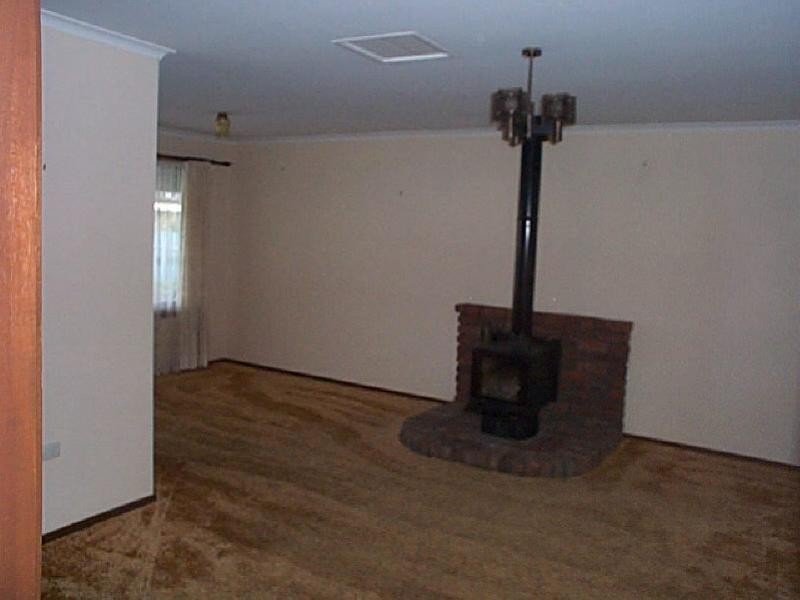 Lake Albert NSW 2650