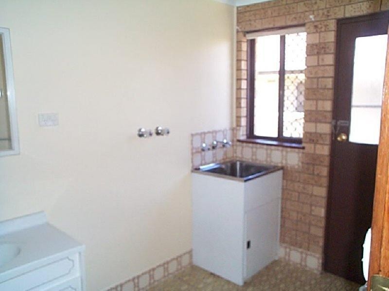 Ashmont NSW 2650