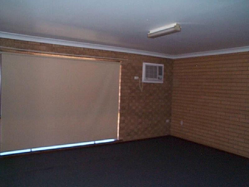 Ashmont NSW 2650