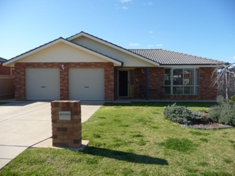 Glenfield Park NSW 2650