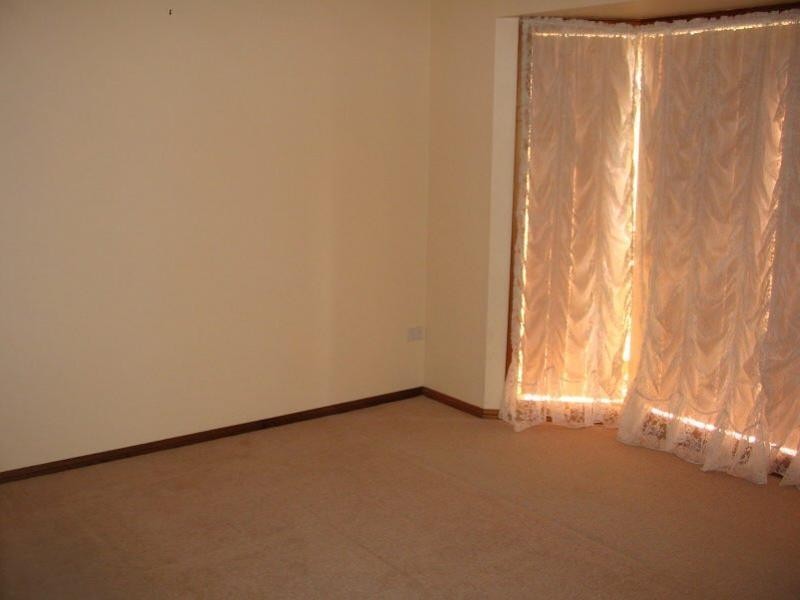 Glenfield Park NSW 2650