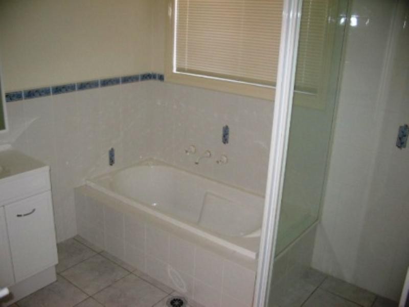 Glenfield Park NSW 2650