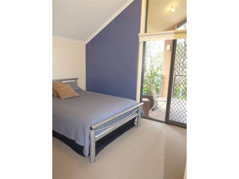 1 Cowabbie Street, Coolamon NSW 2701