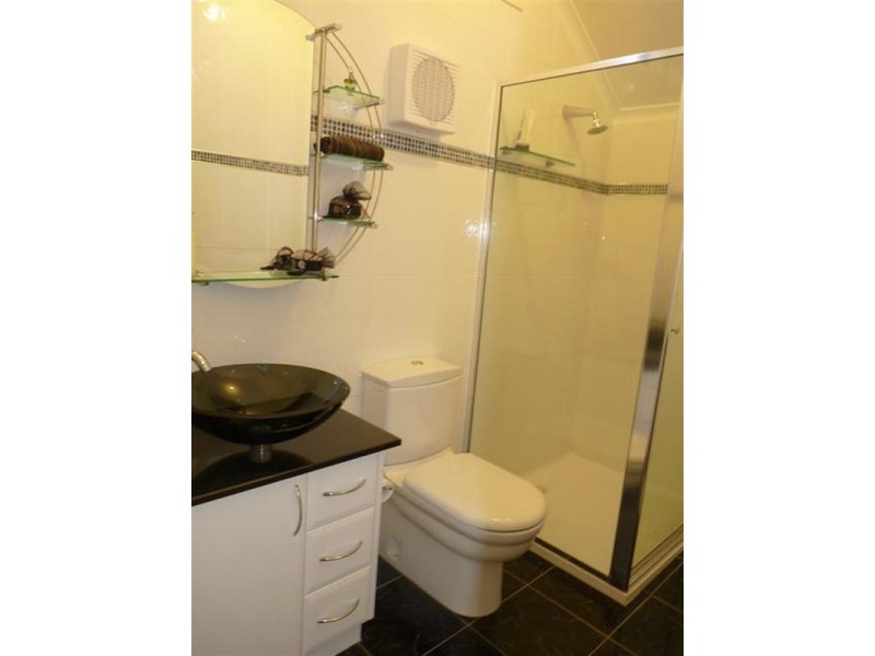 1 Cowabbie Street, Coolamon NSW 2701