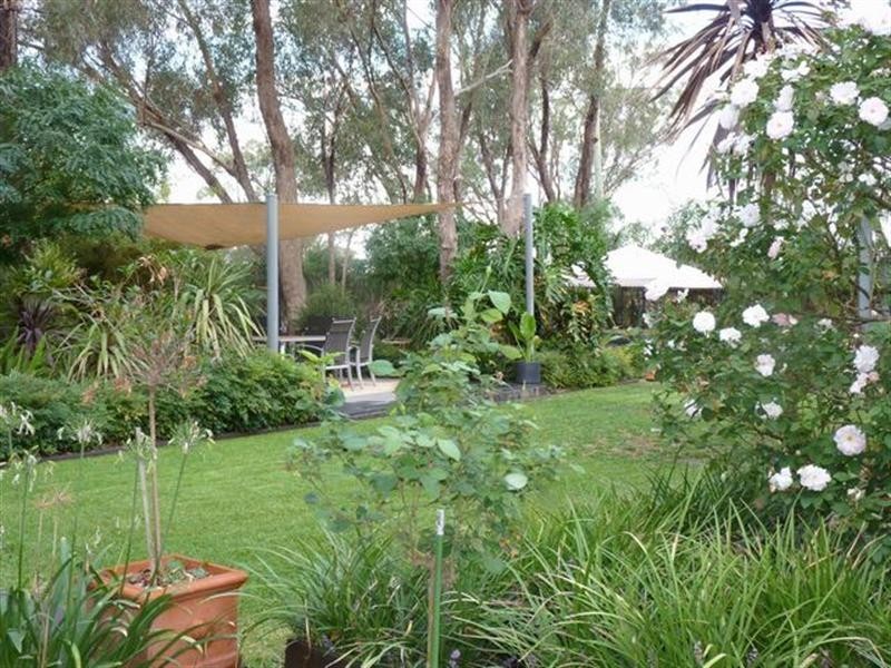 1 Cowabbie Street, Coolamon NSW 2701