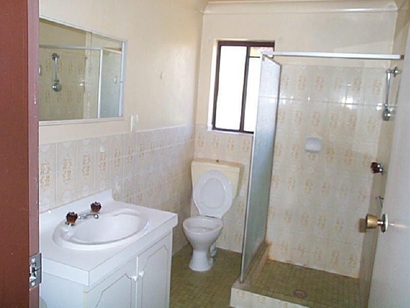 2/21 Brunskill Avenue, Forest Hill NSW 2651