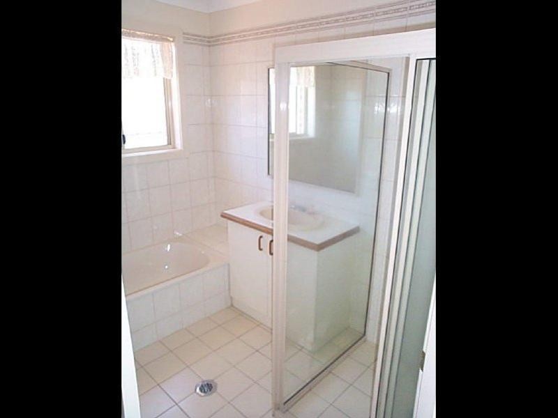 Glenfield Park NSW 2650