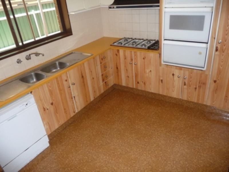 Lake Albert NSW 2650