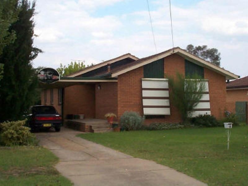 Lake Albert NSW 2650