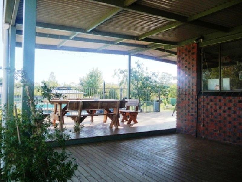 3 Booth Street, Coolamon NSW 2701