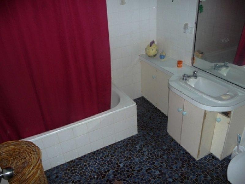 3 Booth Street, Coolamon NSW 2701