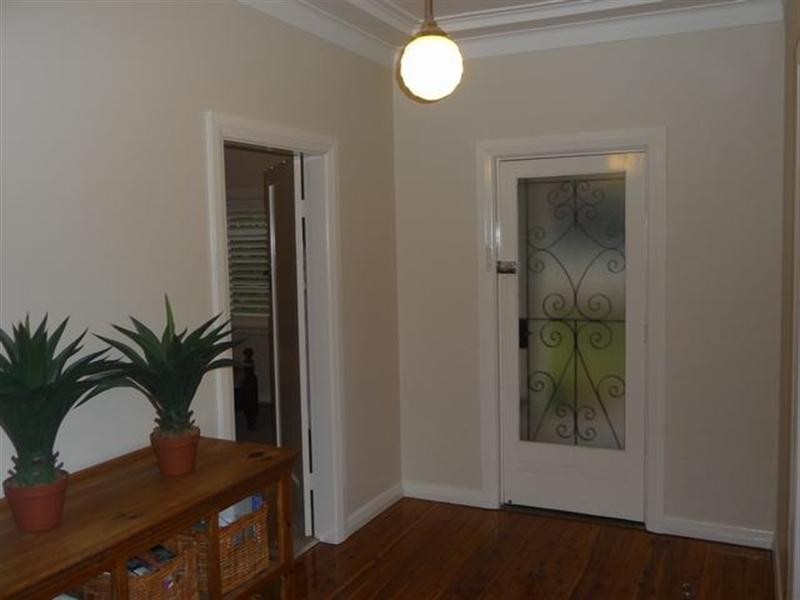22 Grandview Avenue, Turvey Park NSW 2650