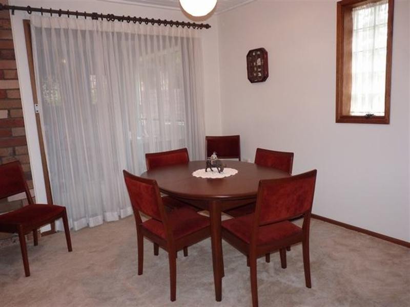 28 Banks Avenue, Kooringal NSW 2650